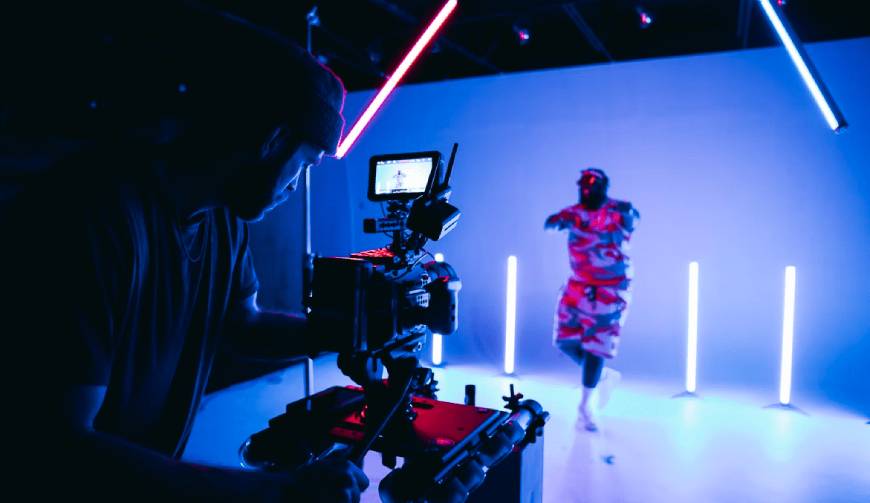 如何选择合适的贡井区企业宣传片制作公司？